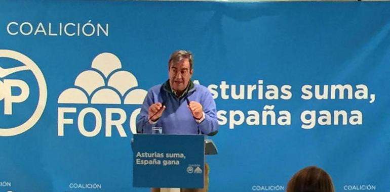 Álvarez-Cascos plantea la campaña "en defensa de los intereses de Asturias para salir de la decadencia”