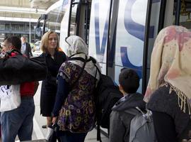 Llegan a España los 45 refugiados, 7 para Asturias, que se reubican desde Grecia