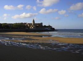 Principado, ministerio y ayuntamiento buscarán solución a los vertidos de Gijón