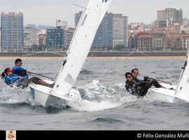 Buena jornada de domingo en el III Trofeo San Pedro de Vela Ligera del RCAR