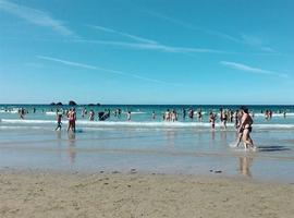 El agua en las playas de Asturias goza de buena salud