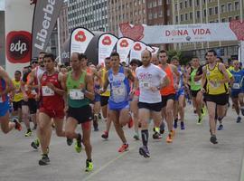 Más de mil gijoneses en la carrera Dona Vida