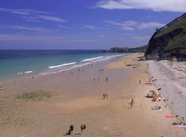 Buena y excelente, calificaciones para las aguas de las playas de Llanes