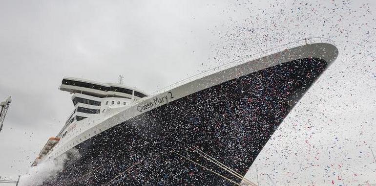 El “Queen Mary 2” luce en southampton completamente reformado