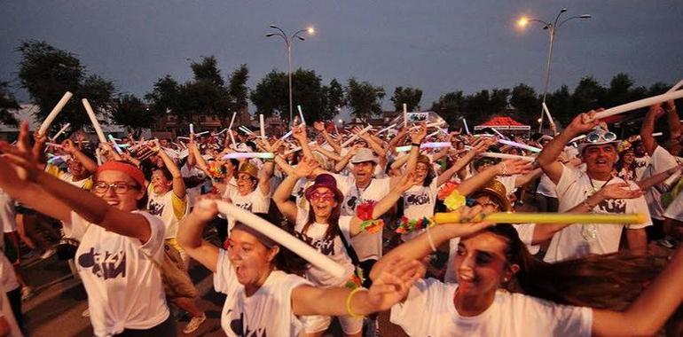 Metrópoli: Llega a Gijón la carrera de pintura fluorescente Crazy Run 