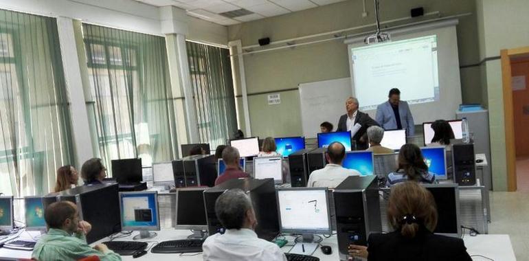 Los profesores asturianos van al cole digital