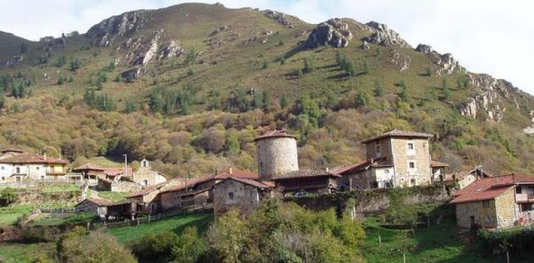 Mejoras de viales y redes de agua en Proaza, Belmonte, Pellamellera y Pesoz