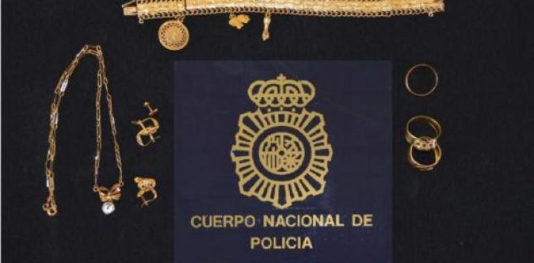 Detenida en Avilés una empleada infiel por el robo de joyas de gran valor