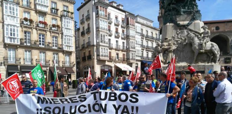 IU exige al propietario de Mieres Tubos abrir el futuro de la empresa