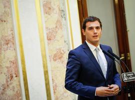 Ciudadanos obvia el pacto del PP con el separatismo y culpa al PSOE