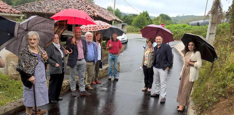 Las Regueras estrena reformas en los caminos de Andallón