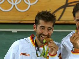 Rafa Nadal y Marc López labran un tercer oro para España