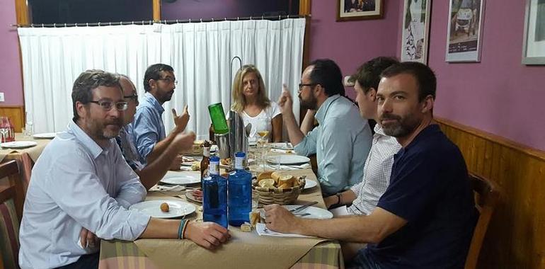 El Club de los Viernes cena con Isabel San Sebastián en Cudillero