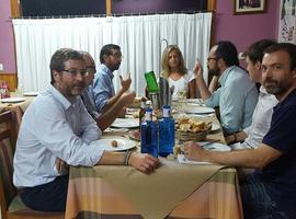 El Club de los Viernes cena con Isabel San Sebastián en Cudillero