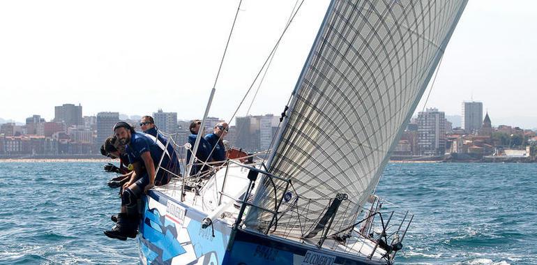 Victoria del Taxus Medio Ambiente en el Trofeo Villa de Gijón de Cruceros