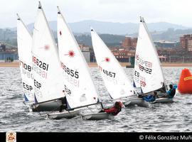 El sábado se inicia el Trofeo de Otoño de Vela Ligera en Gijón