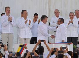 Colombia pone fin a 70 años de guerra fratricida