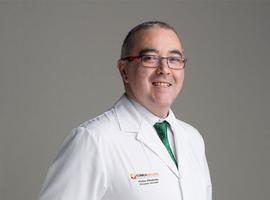 Conferencia del doctor Pedro Vilabella sobre varices, en Gijón