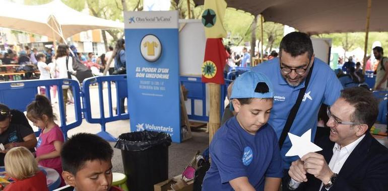 Los voluntarios de La Caixa han atendido a más de 3.000 personas en Asturias