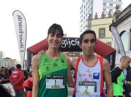 Youssef Benkert y Beatriz Álvarez ganan San Silvestre Gijón más multitudinaria