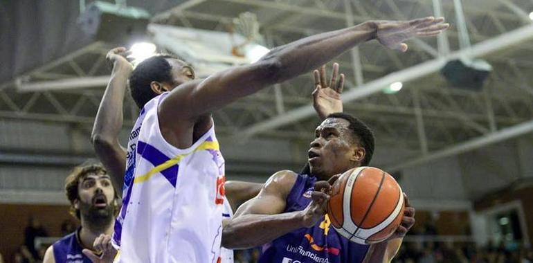 Espectacular victoria del Oviedo Baloncesto en Pumarín