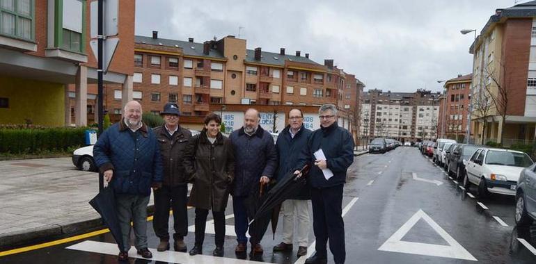 Oviedo renueva el pavimento de 23 calles en el casco urbano y la zona rural