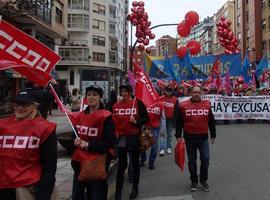 Multitudinario 1 de Mayo en Avilés y Oviedo