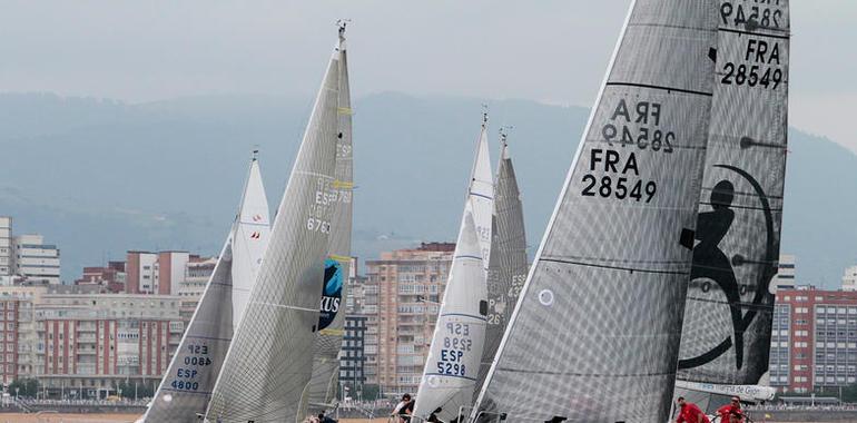 Nace una nueva regata, la travesía Gijón-Tazones RCAR