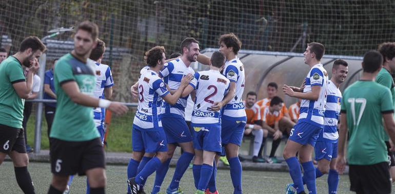 El Avilés Stadium noquea al Hispano con hat-trick de Ramón