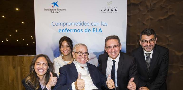 Fundación "la Caixa" atiende en su programa a afectados por ELA en Asturias