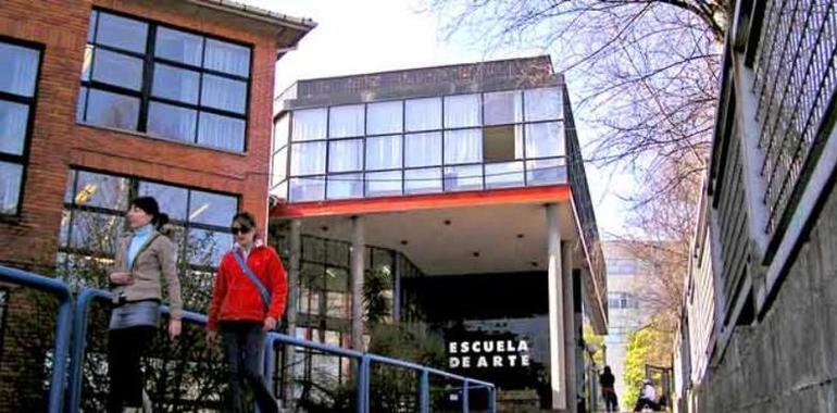 Podemos denuncia que la Escuela de Arte de Oviedo lleva 4 meses sin un profesor