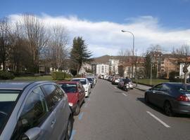 Corte de tráfico en la ovetense calle de La Regla