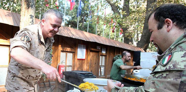 Cocina española en Afganistán para celebrar la Fiesta Nacional