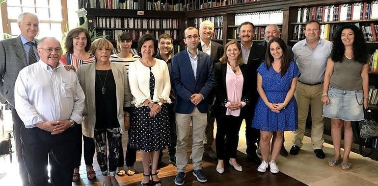 La huerta asturiana enseña en Cangas del Narcea su potencial exportador