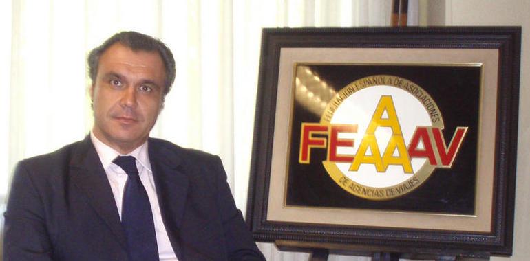 Gallego Nadal, presidente de FEAAV, participa en la IX Cumbre de Negocios México 2011 