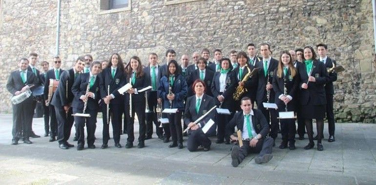 La Banda de música de Avilés celebra cinco años de hermanamientos con un concierto 