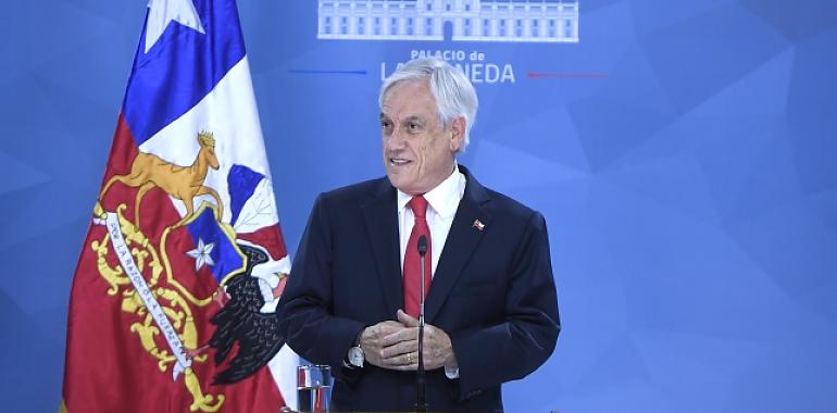 Piñera cede a la presión popular y anuncia Agenda Social con mejoras radicales