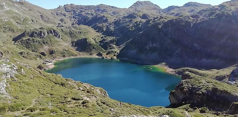 Más turismo busca en Somiedo naturaleza y avistamiento de osos