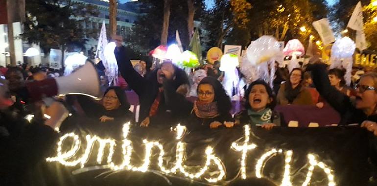 Miles de personas en Marcha por el Clima (vídeo)