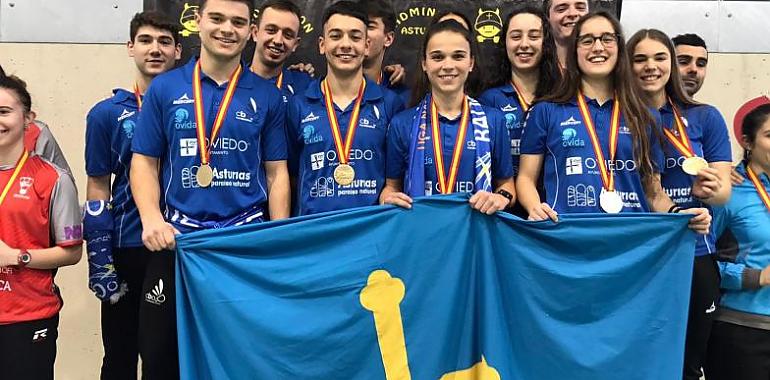 El Ovida Bádminton Oviedo B, campeon invicto de la liga