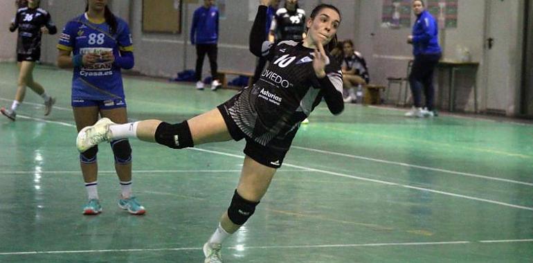 Teresa Rodríguez sube al primer equipo del Oviedo Balonmano Femenino