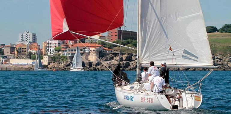 El IX Trofeo Presidente de Cruceros se disputa este sábado en Gijón