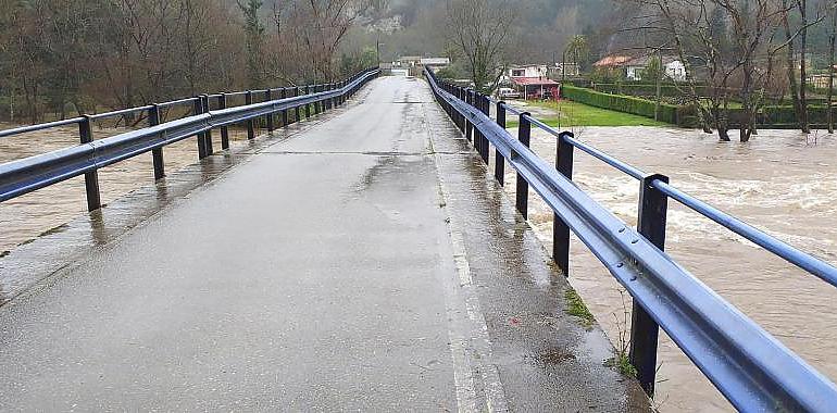 El Principado autoriza una obra de emergencia en el puente de Quinzanas, en Pravia