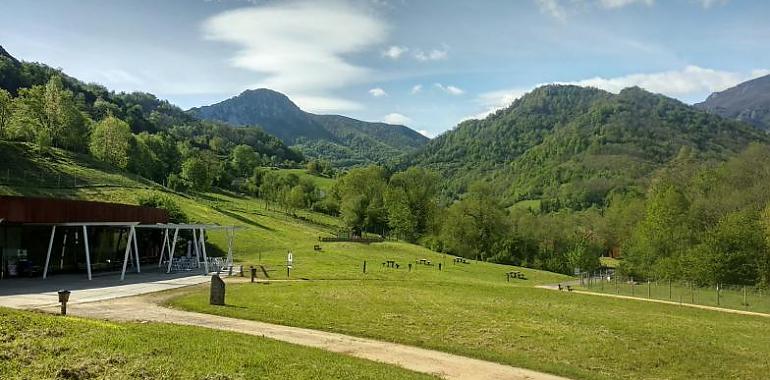 Supervivencia en la Prehistoria , técnicas de fuego y música del Paleolítico, este verano en el Parque de la Prehistoria de Teverga