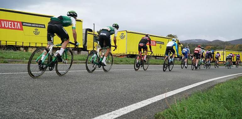 Correos será de nuevo el Operador Logístico Oficial de La Vuelta 21 y transportará toda la infraestructura necesaria 