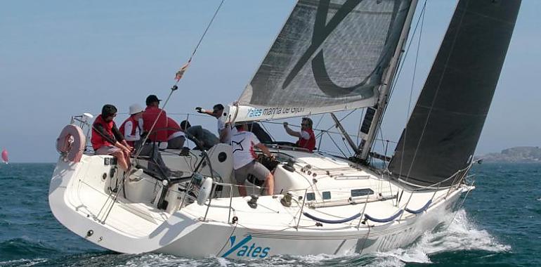 El BullBox, de Luis Noguera vencedor absoluto en la regata Villa de Gijón