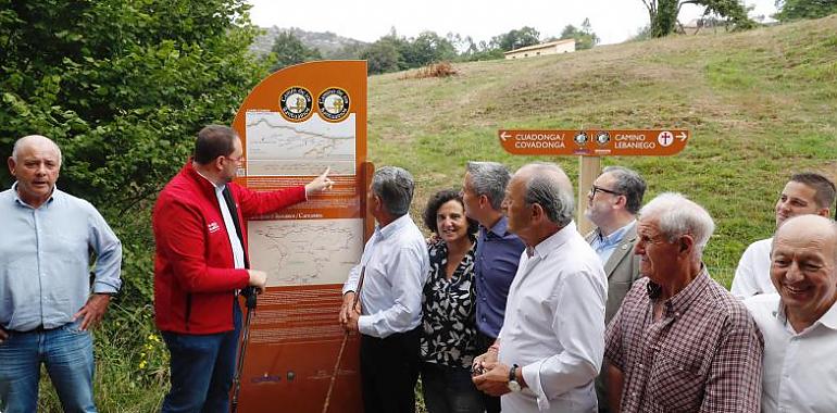 Adrián Barbón y Miguel Ángel Revilla inauguran la ruta El Camín de los Santuarios