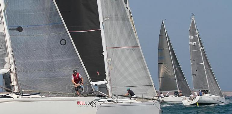 BullBox, de Luis Noguera vencedor absoluto de la I Regata del Cantábrico Getxo-Gijón 