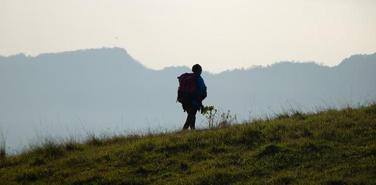 El senderismo es practicado por más de 150.000 asturianos