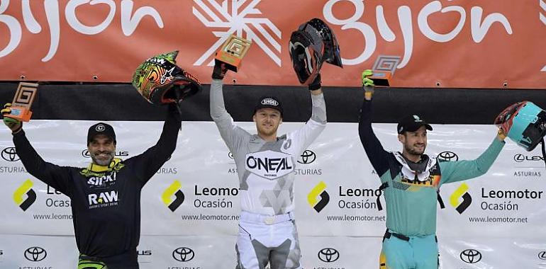 Maikel Melero vuelve a reinar en la Copa Leomotor Freestyle de Gijón